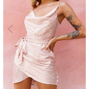 Selfie Leslie XS mini dress